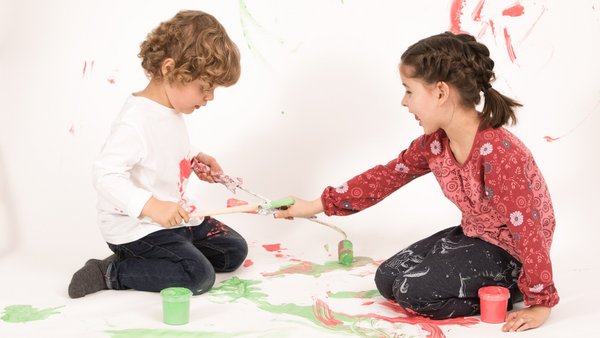 Szervizszolgáltatásunk Festő gyerekek